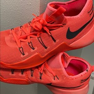 Nike HyperShift